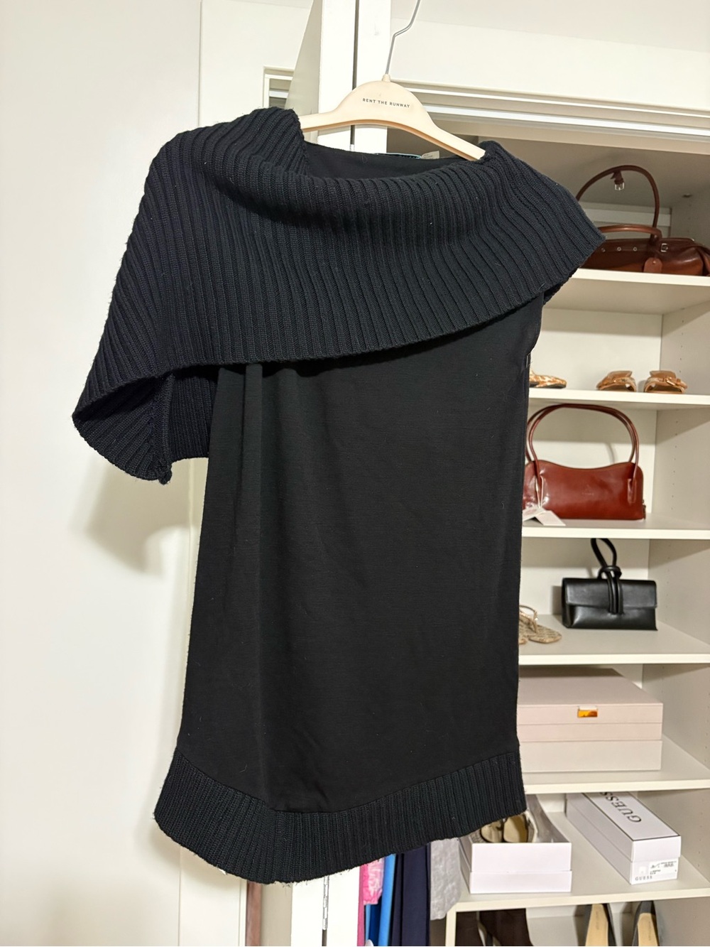 Alice + Olivia Black Off-Shoulder Ribbed Knit Sweater